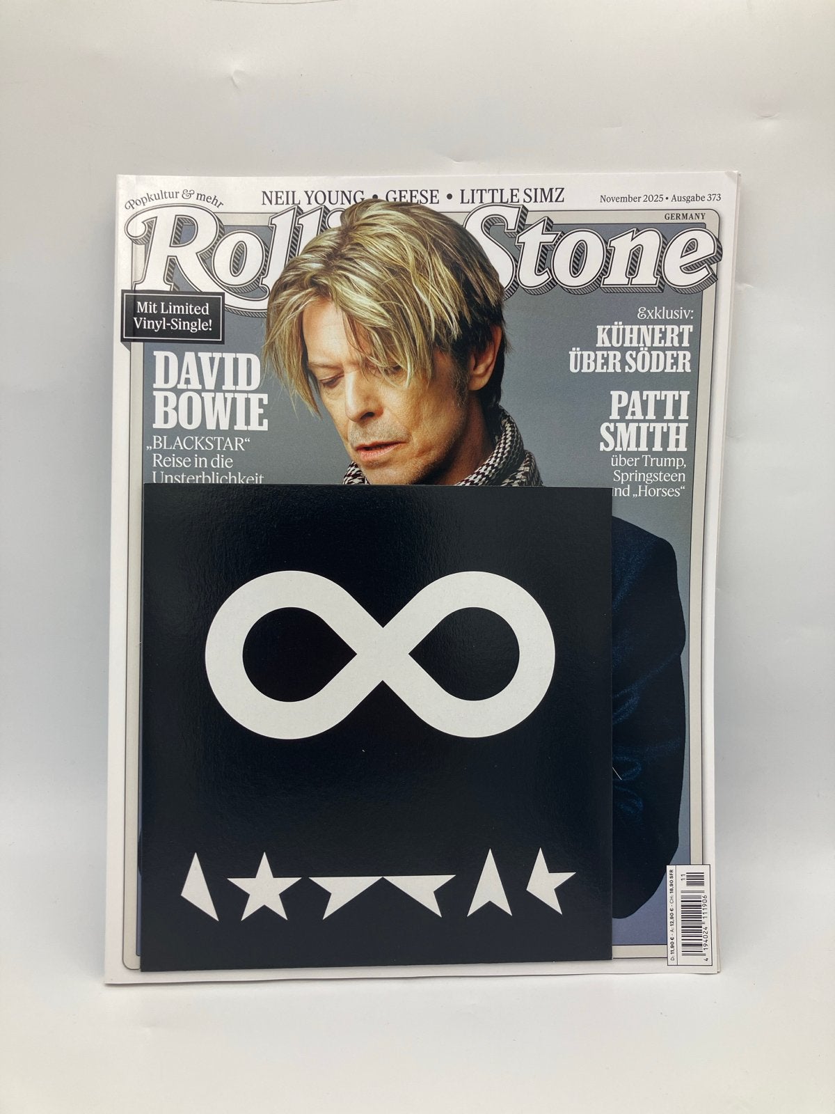 Rolling Stone Magazine November 2023 - David Bowie, Ophalen of Verzenden, Zo goed als nieuw, Muziek, Film of Tv