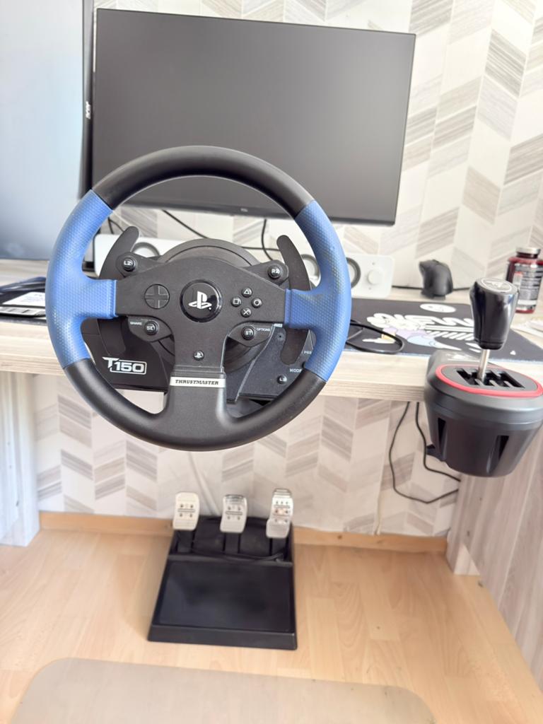 Thrustmaster T150 RS met t3pa pedalen en th8s schakelpook, Spelcomputers en Games, Spelcomputers | Sony PlayStation Consoles | Accessoires