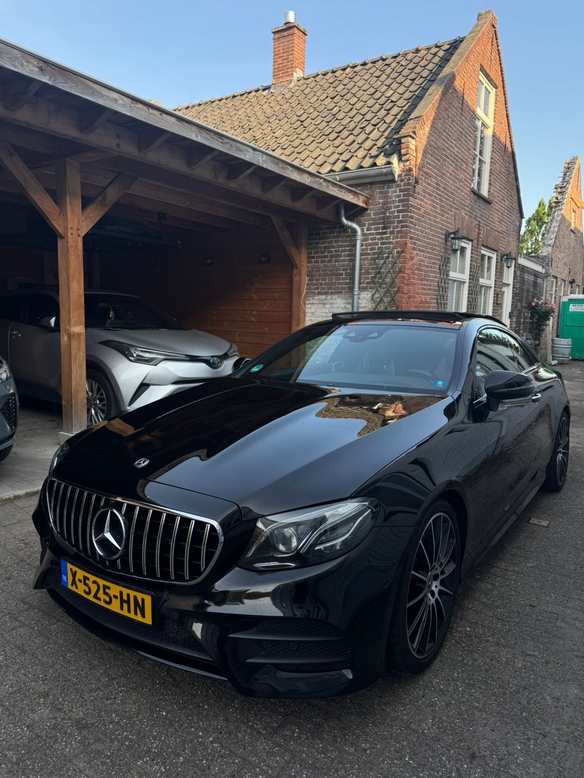 Mercedes-Benz E-Klasse E300 245pk 9G-TRONIC 2018 Zwart, Automaat, Achterwielaandrijving, 1800 kg, 4 cilinders
