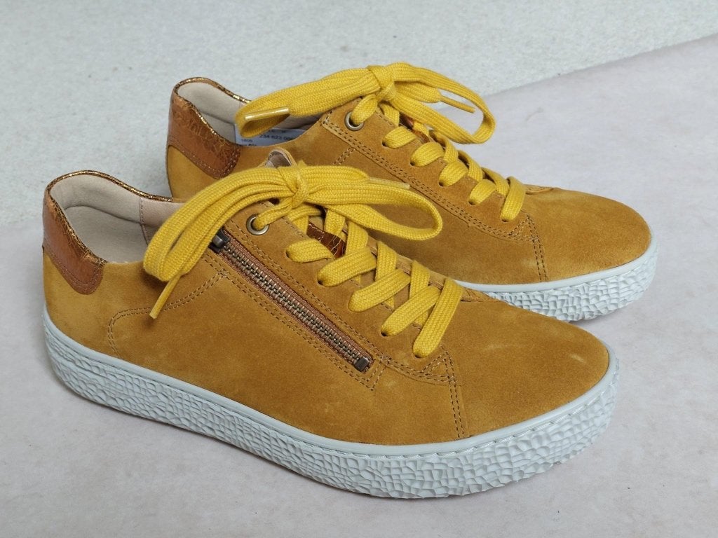 gele Hartjes damesschoenen, Kleding | Dames, Schoenen, Ophalen of Verzenden, Nieuw, Geel, Sneakers of Gympen