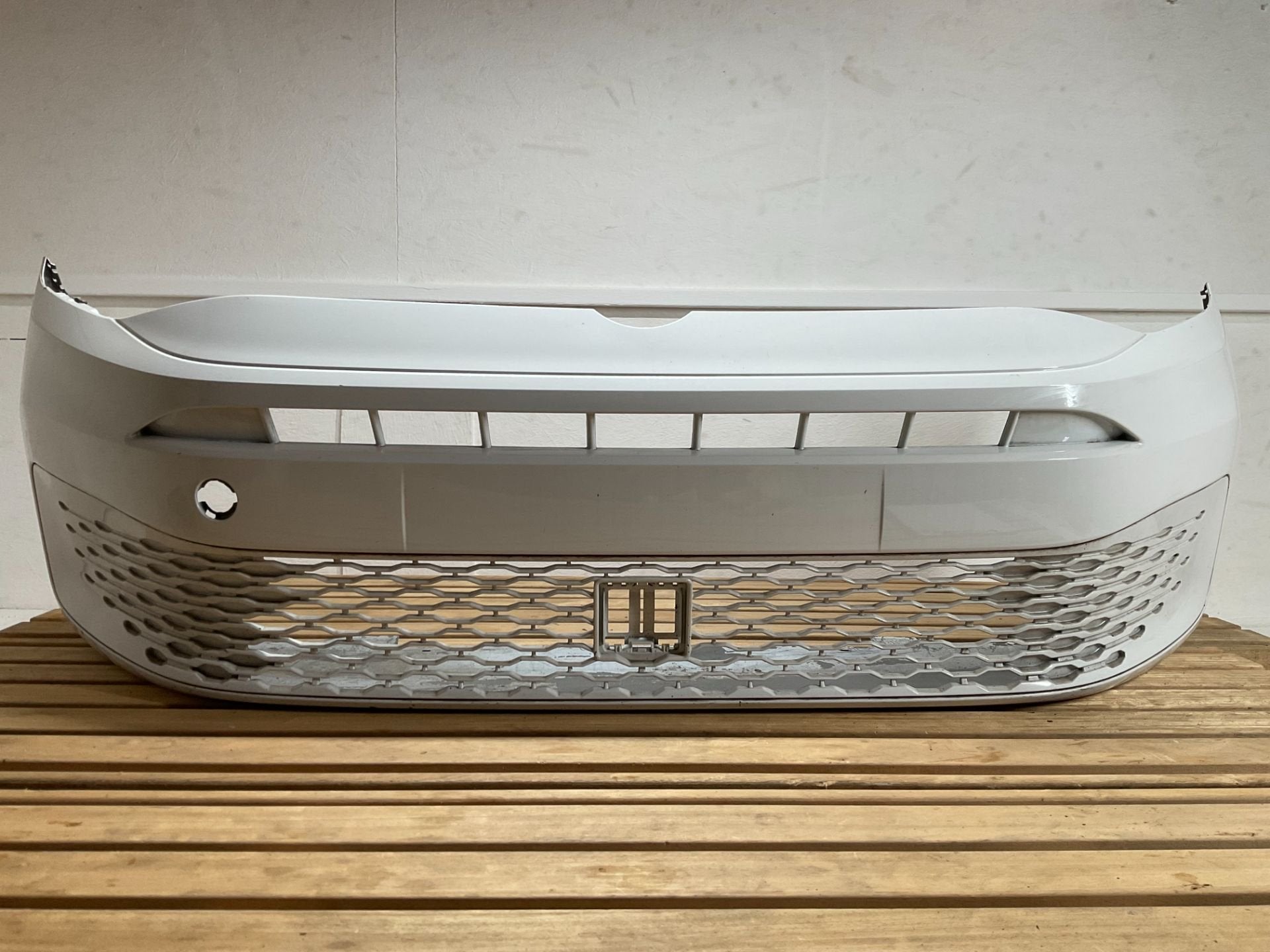 Bumper Volkswagen CADDY 2K7 2K7807221A 2021-2025 Voorbumper, Gebruikt, Volkswagen AG, Bumper, Berliner Ring 2
38440  Wolfsburg, DE