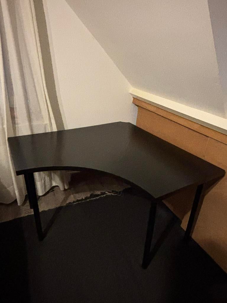 Hoek buro ,ikea met 2 kubussen, Huis en Inrichting, Bureaus, Ophalen of Verzenden, Zo goed als nieuw