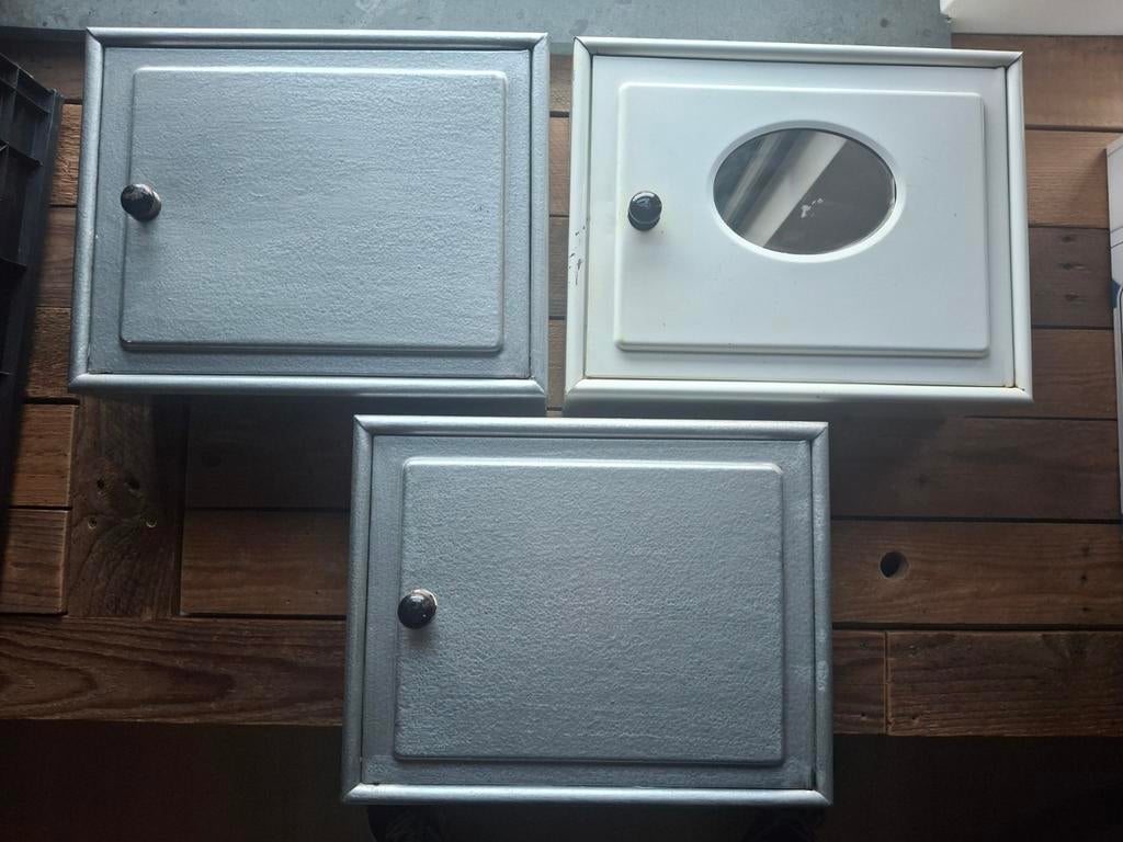Set van 3 metalen retro medicijnkastjes wrsch brabantia, Ophalen of Verzenden