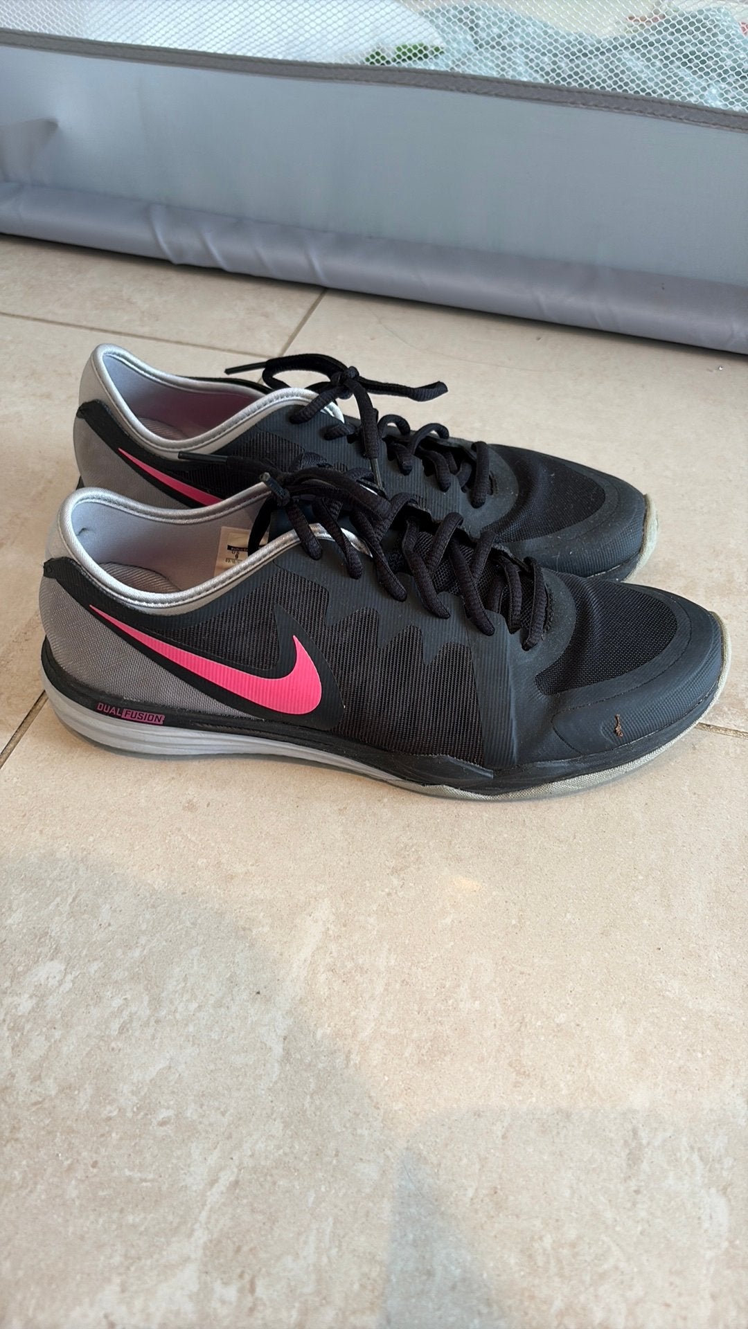 Shoes size 40 exchange with 📦, Kleding | Dames, Ophalen, Zo goed als nieuw, Sneakers of Gympen