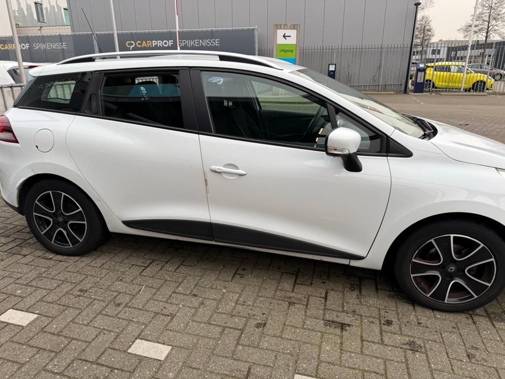 Renault Clio 1.5 DCI 66KW Estate 2014 Wit, Voorwielaandrijving, 4 cilinders, 1096 kg, Wit
