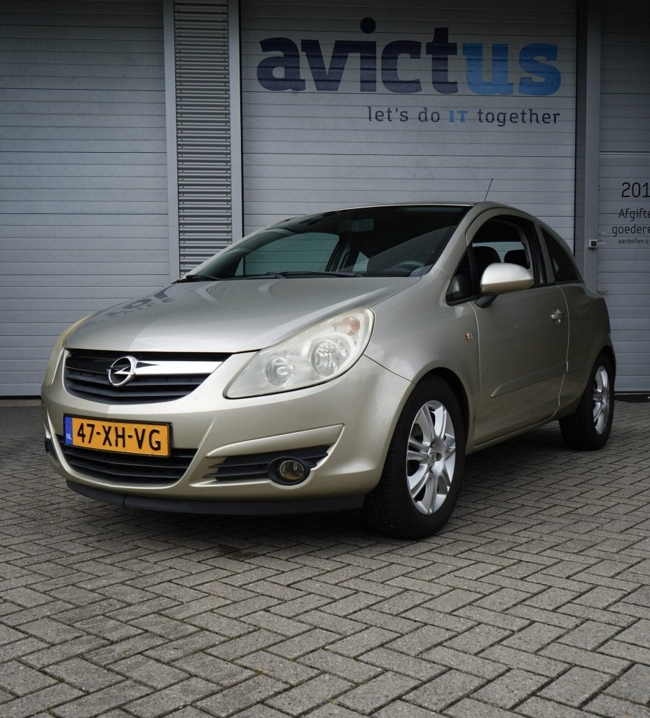Opel Corsa 1.2 16V 3D Easytronic 2007 Beige, Auto's, Opel, Stof, 40 €/maand, Zwart, 4 cilinders
