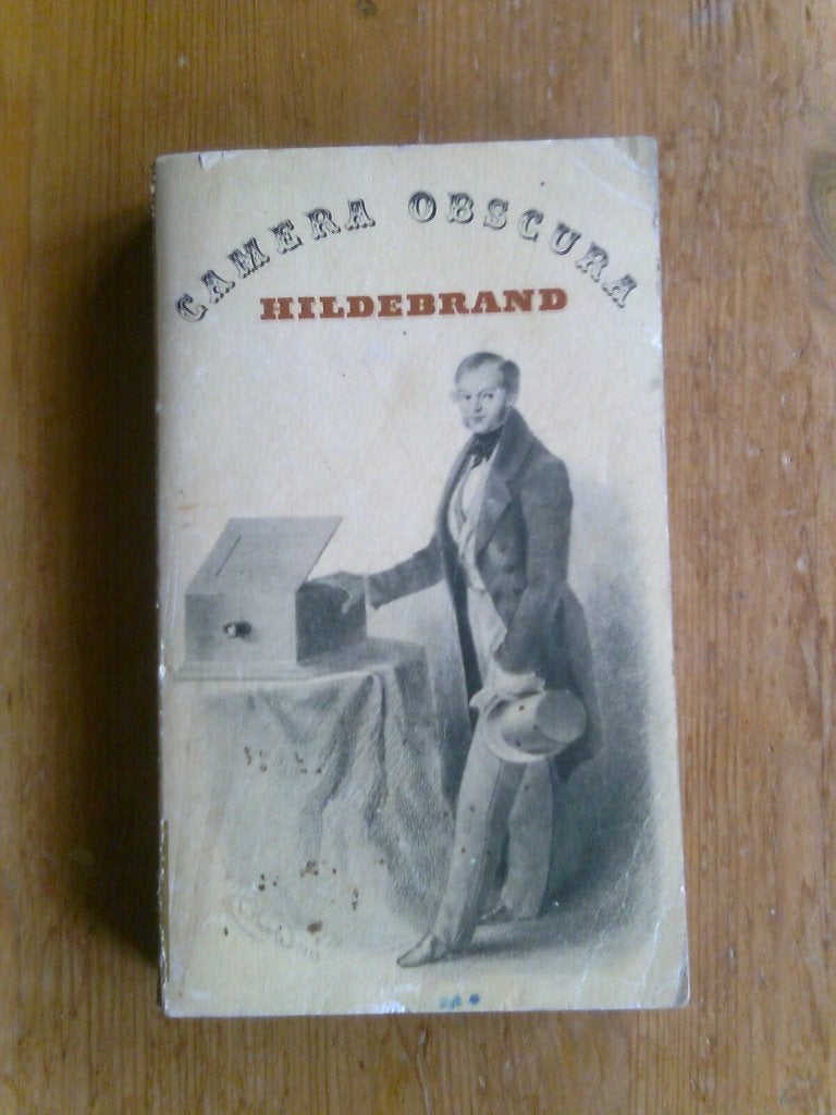 Camera Obscura,  door Hildebrand, Ophalen of Verzenden, Gelezen