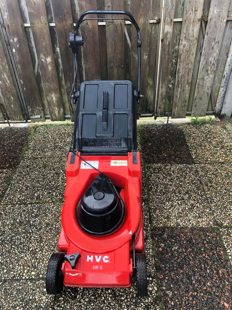 Te koop goede groot elektrische grasmaaier, Ophalen of Verzenden, Zo goed als nieuw