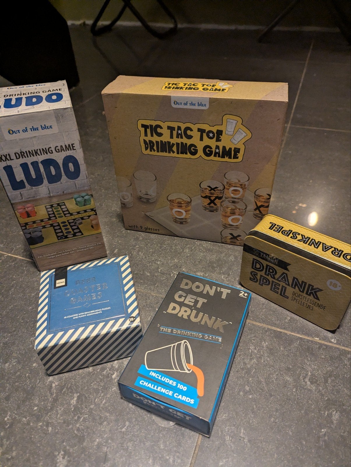 Drankspellen set: Ludo, Tic Tac Toe, Drankspel, Beer Coaster, Drie of vier spelers, Ophalen of Verzenden, Gebruikt