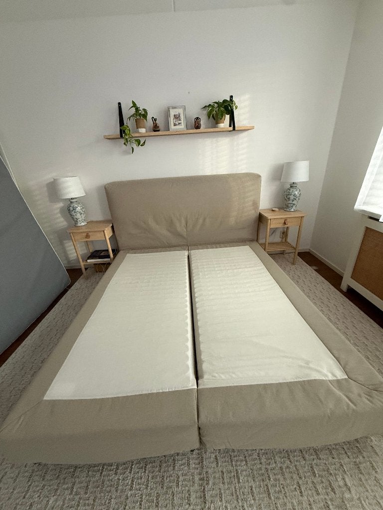IKEA MJÖLVIK Box spring bedframe 180x200cm, Tweepersoons, Ophalen of Verzenden, Zo goed als nieuw, 180 cm