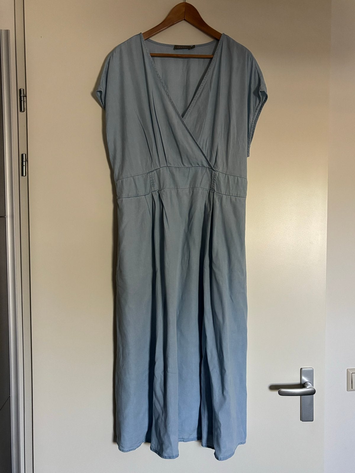 Geisha - lichtblauwe jurk - maat 3XL/46, Kleding | Dames, Jurken, Maat 46/48 (XL) of groter, Zo goed als nieuw, Onder de knie