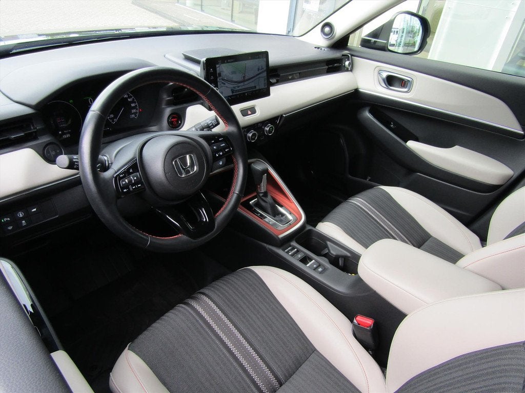 Honda HR-V 1.5 i-MMD 131pk CVT Advance Style, Auto's, Honda, Leder en Stof, Zwart, Bedrijf, 19 km/l