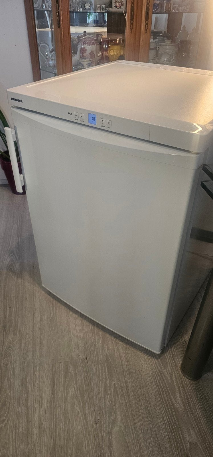 Vrieskast tafelmodel Liebherr (F15), Minder dan 60 cm, Zo goed als nieuw, Energieklasse A of zuiniger, Vrijstaand
