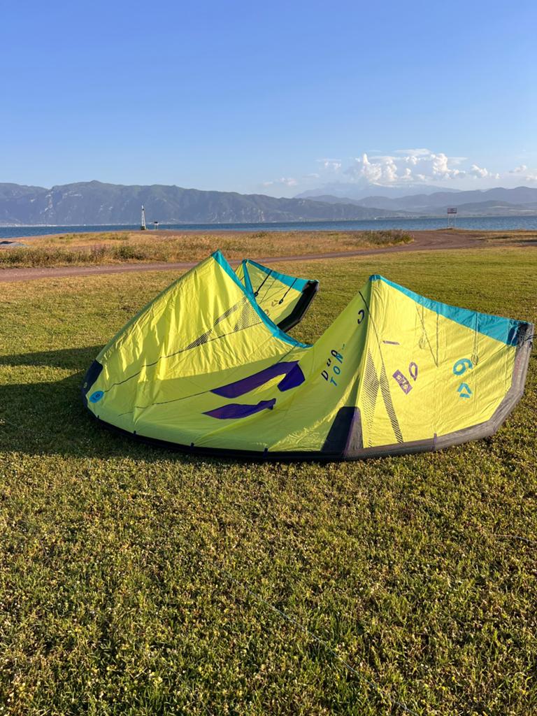 Duotone Dice SLS 9m 2025, Watersport en Boten, Kitesurfen, Geen board, Ophalen of Verzenden, Zo goed als nieuw, 9 m²
