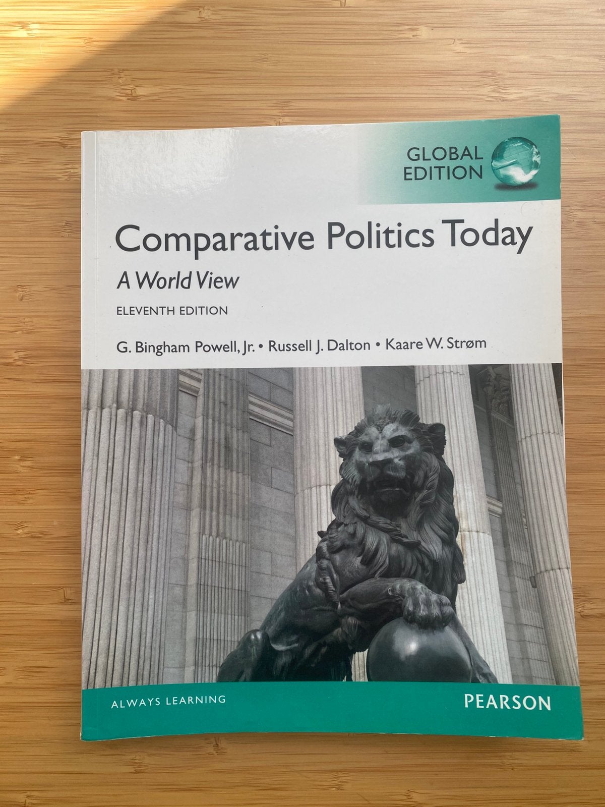 Comparative politics today, a world view eleventh edition, Ophalen of Verzenden, Alpha, Zo goed als nieuw, WO