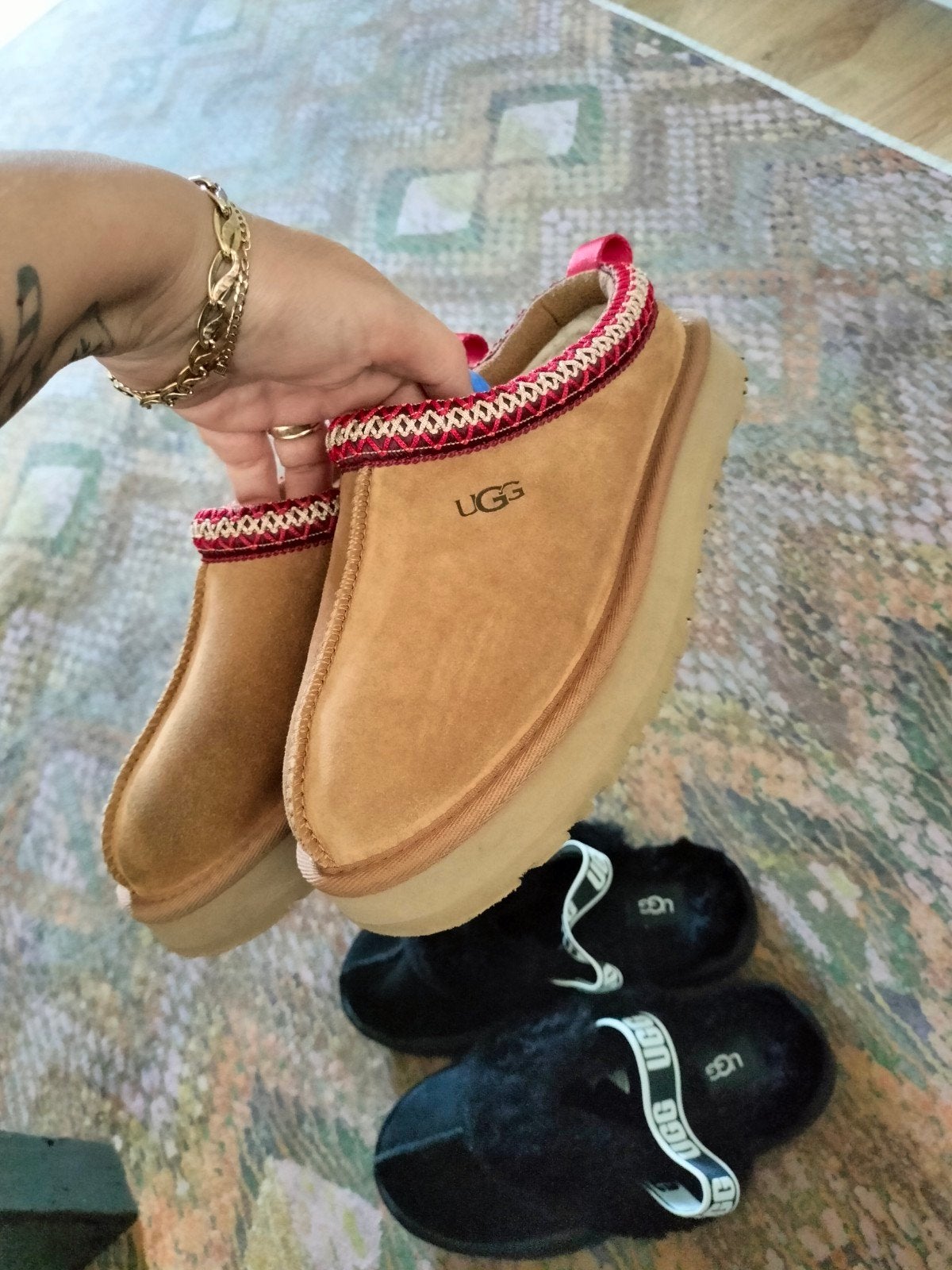 UGG pantoffels/sloffen maat 35, Kleding | Dames, Ophalen of Verzenden