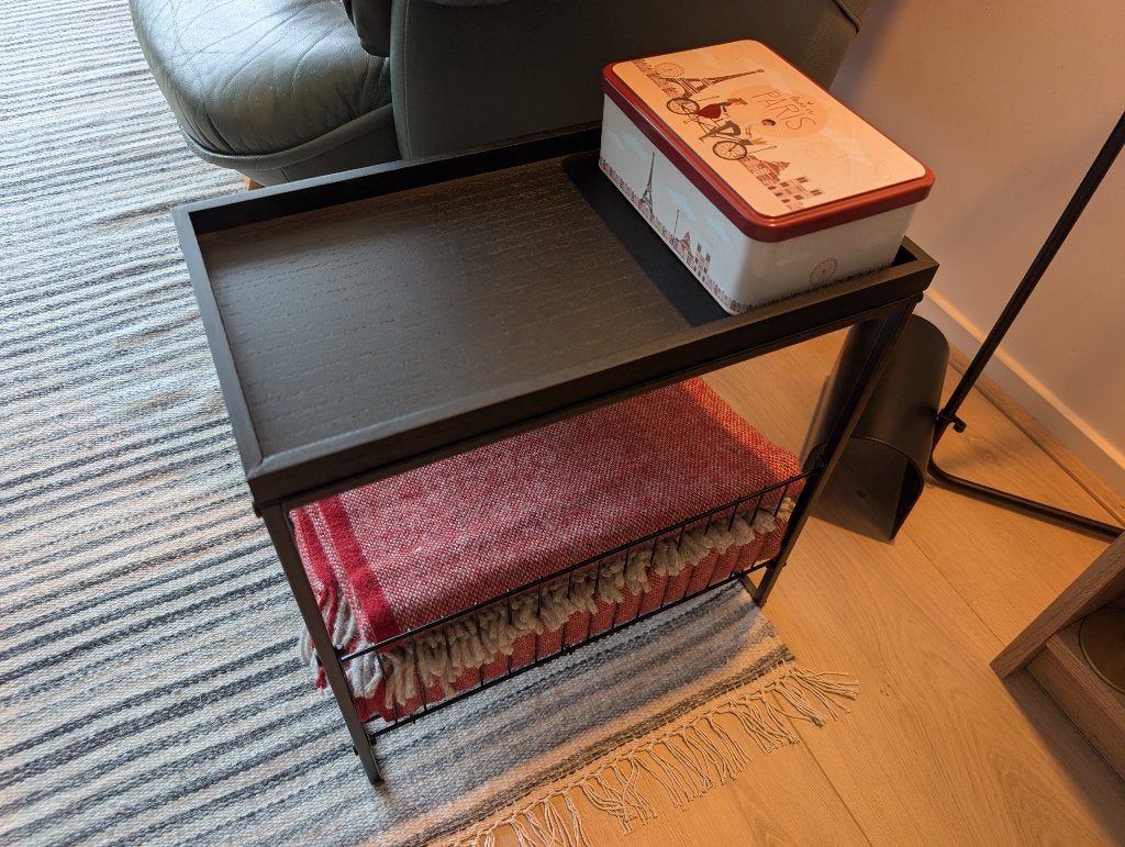 Zwart Bijzettafeltje met Afneembaar Dienblad en Opbergmand, Ophalen, Minder dan 45 cm, Minder dan 55 cm, Metaal of Aluminium