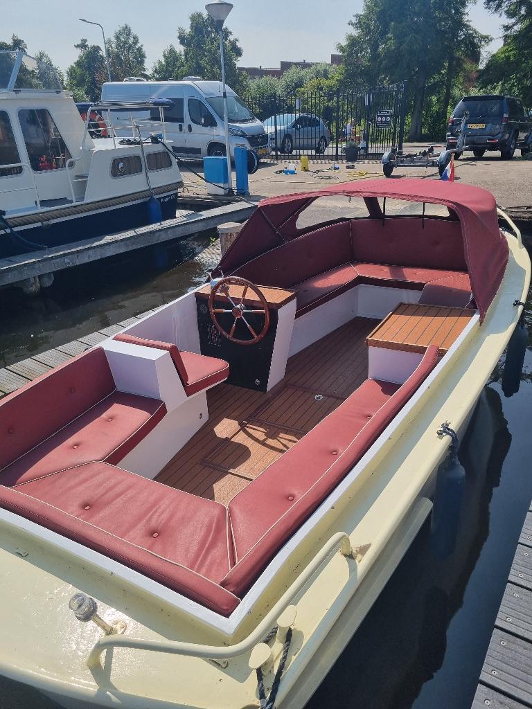 Sloep met trailer, Watersport en Boten, Ophalen, Staal, Binnenboordmotor, Antifouling