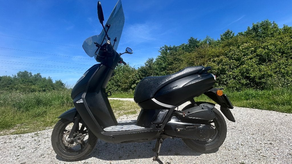 Zeer nette en goed onderhouden Peugeot Kisbee Black Editon, Ophalen, Gebruikt, Overige modellen, Maximaal 45 km/u