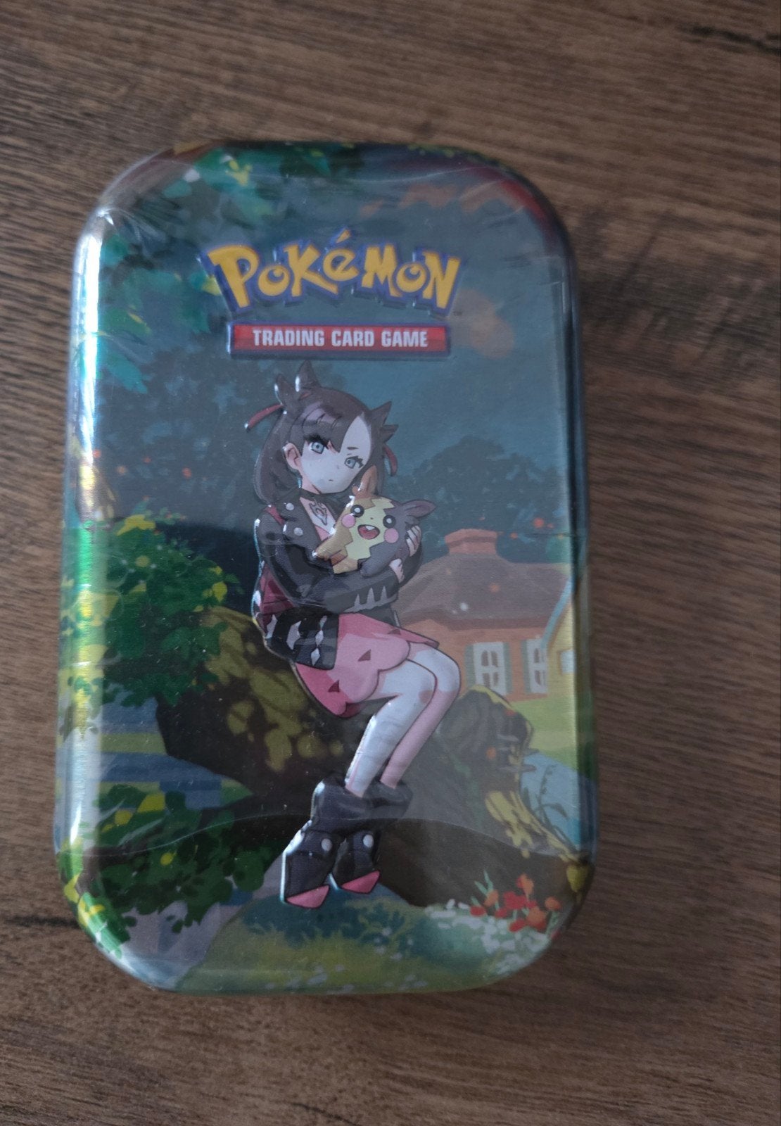 Pokémon Crown Zenith Mini Tin Marnie & Morpeko, Ophalen of Verzenden, Nieuw, Overige typen