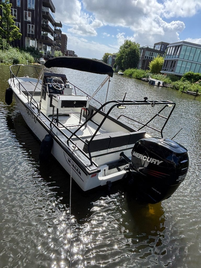 Motorboot Boston Whaler 22, Gebruikt, 1 cm, 2 m, 7 m