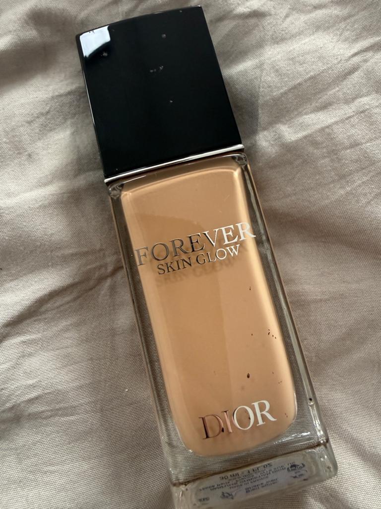 Dior forever skin glow foundation 3n, Ophalen of Verzenden, Nieuw, Beige, Gehele gezicht