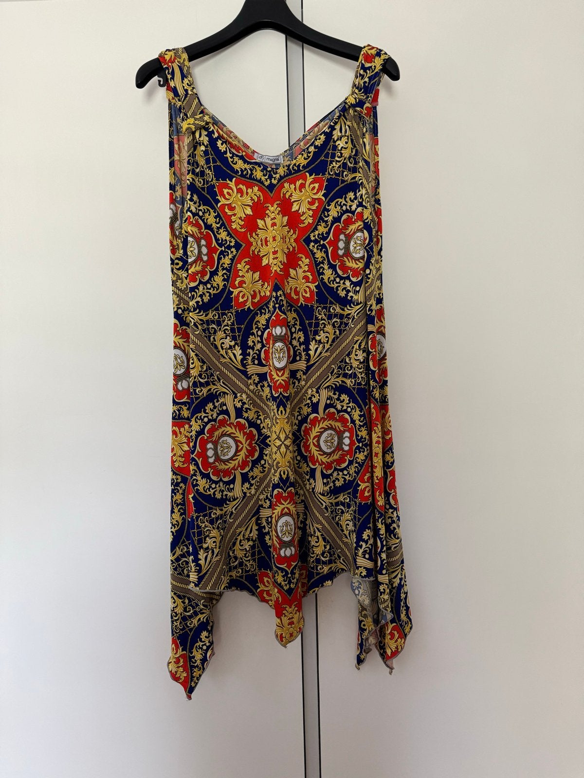 Magna tuniek/jurk met barokprint maat 42/44, Kleding | Dames, Maat 46/48 (XL) of groter, Ophalen of Verzenden, Gedragen, Rood