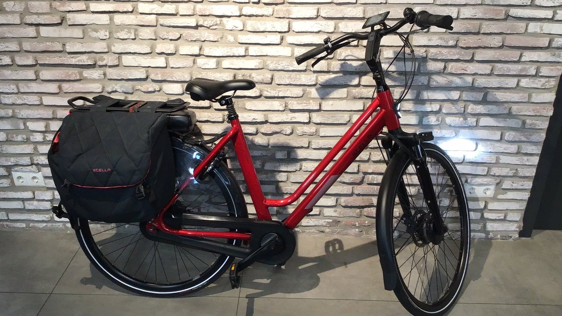 Mooie Stella e bike, Vicenza, Zo goed als nieuw, 51 tot 55 cm, 30 tot 50 km per accu, Ophalen