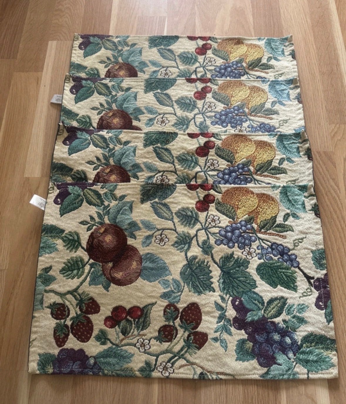 Set van 4 placemats met fruitprint, Huis en Inrichting, Tafelkleden, Geweven, Ophalen of Verzenden, Zo goed als nieuw, Placemat