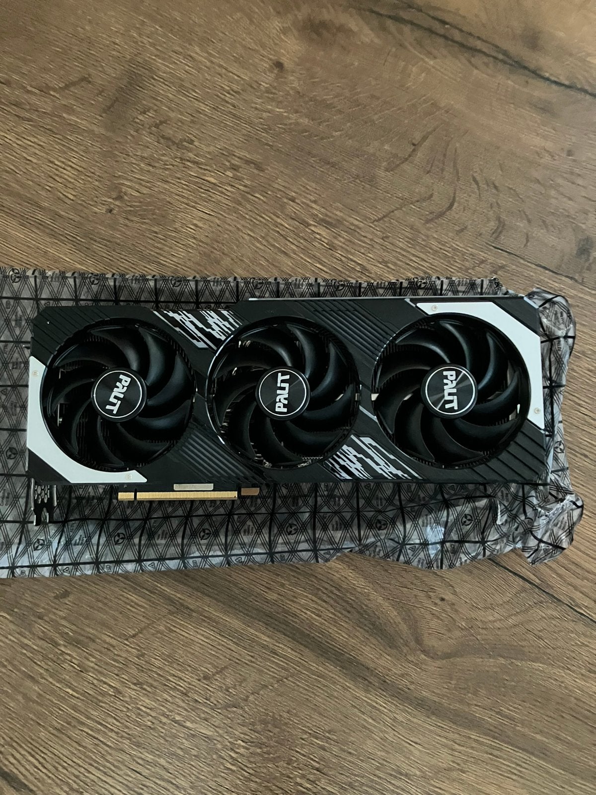 NVIDIA GeForce RTX 4080 Palit GamingPro 16GB videokaart, Computers en Software, Videokaarten, GDDR6, PCI-Express 4, Ophalen of Verzenden