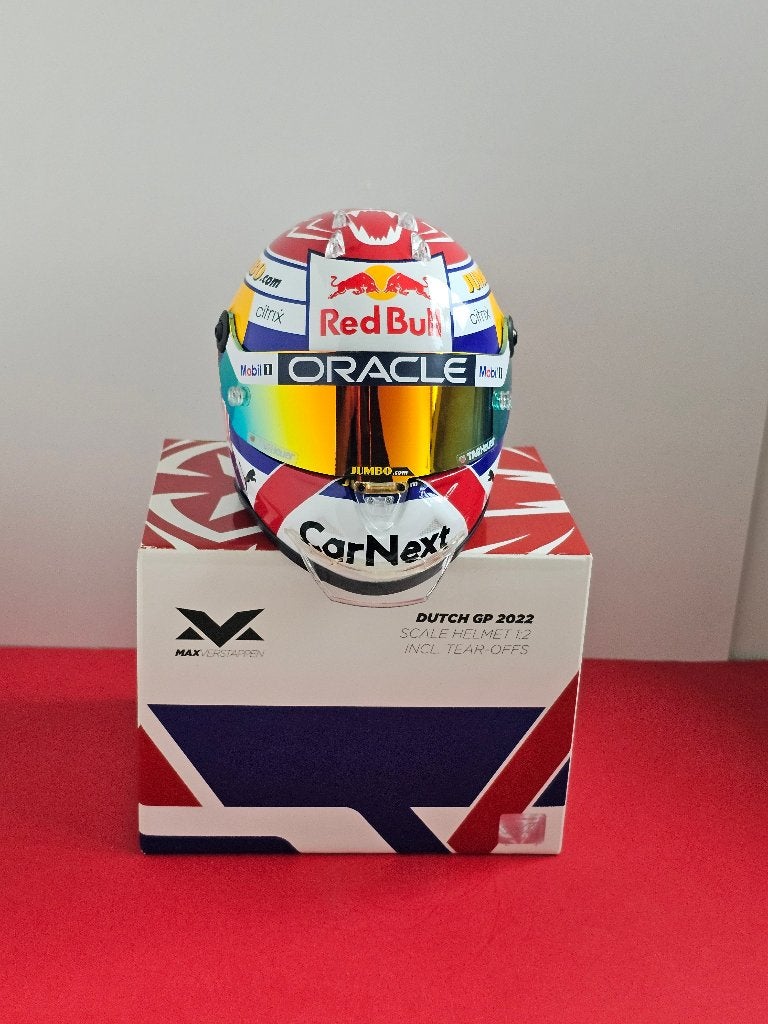 Helm 1:2, Max Verstappen 1, Winner Dutch GP 2022., Ophalen of Verzenden, Zo goed als nieuw, Formule 1