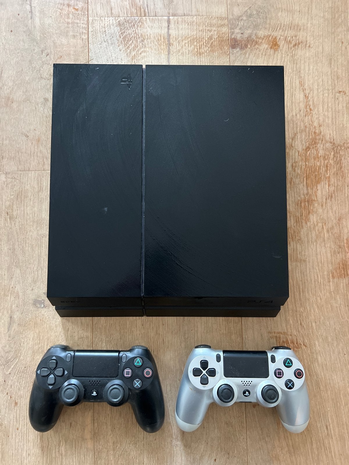 PlayStation 4 Slim 1TB met 2 controllers en games, Met 2 controllers, Ophalen of Verzenden, 1 TB, Slim