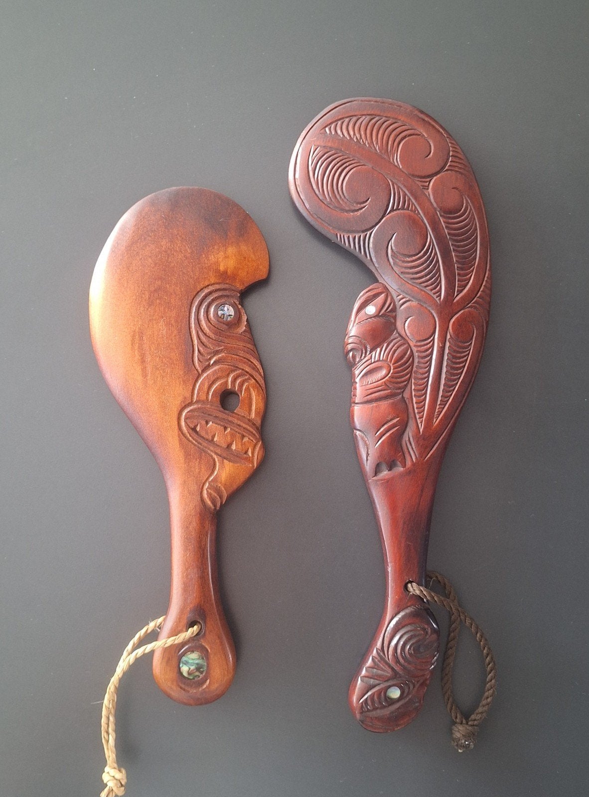 vintage houten Maori Wahaika war-club houtsnijwerk parelmoer, Ophalen of Verzenden
