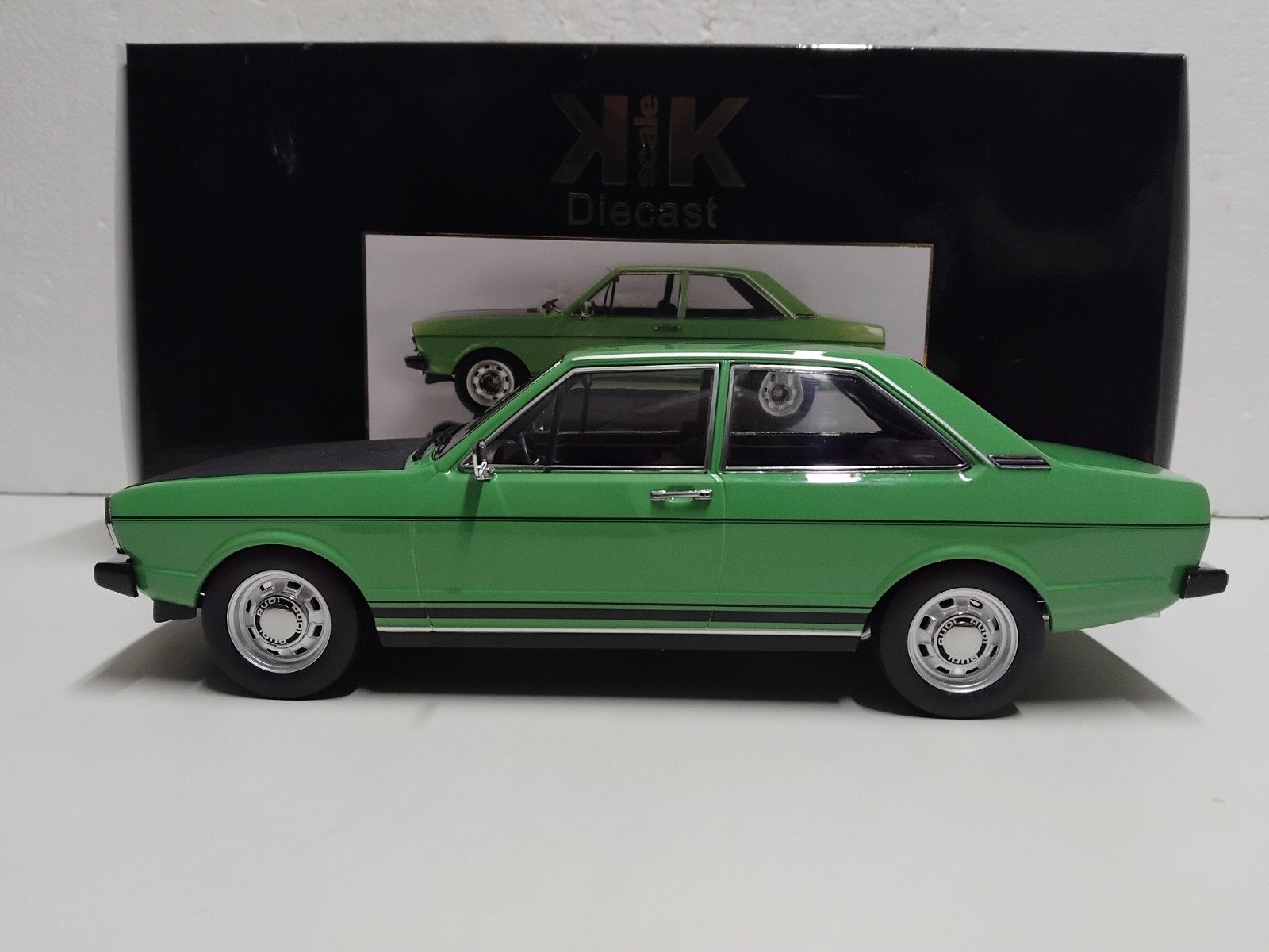 Audi 80 GTE sedan groen KK Limited Edition 1:18 KRD, Ophalen of Verzenden, Zo goed als nieuw, Auto, Overige merken