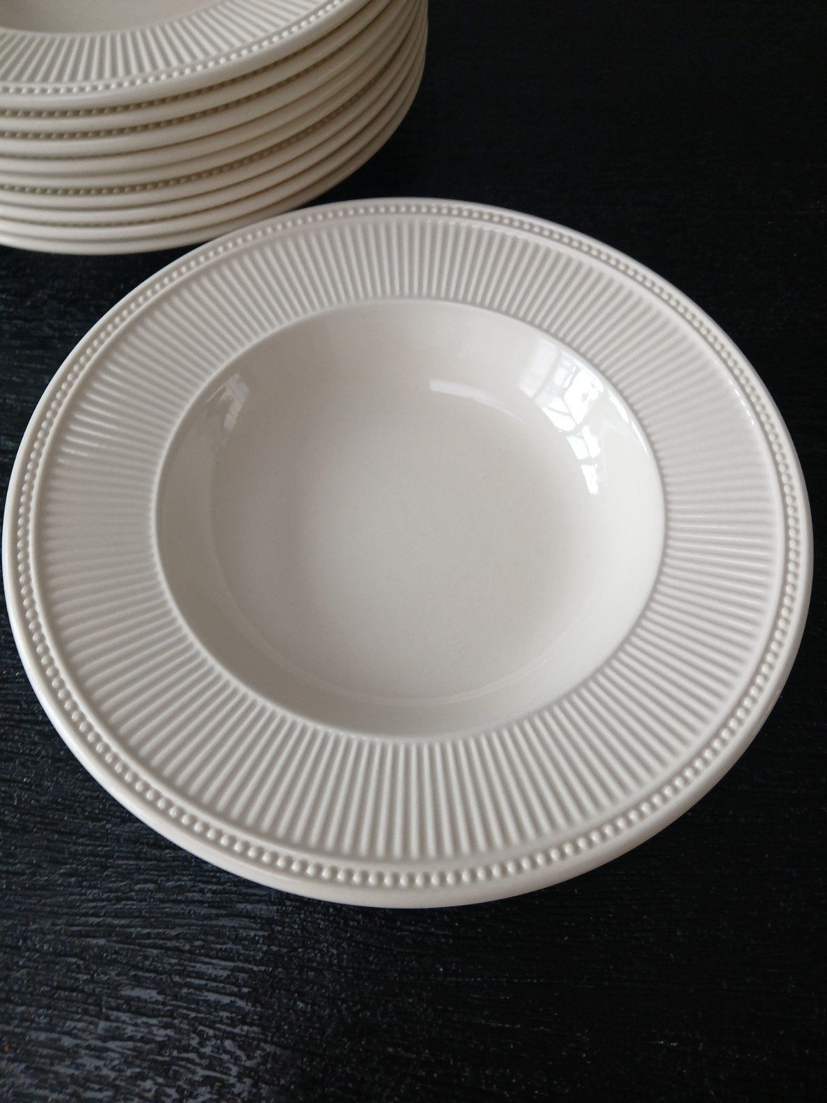 Wedgwood Windsor diepe borden, Keramiek, Ophalen of Verzenden, Zo goed als nieuw, Bord(en)
