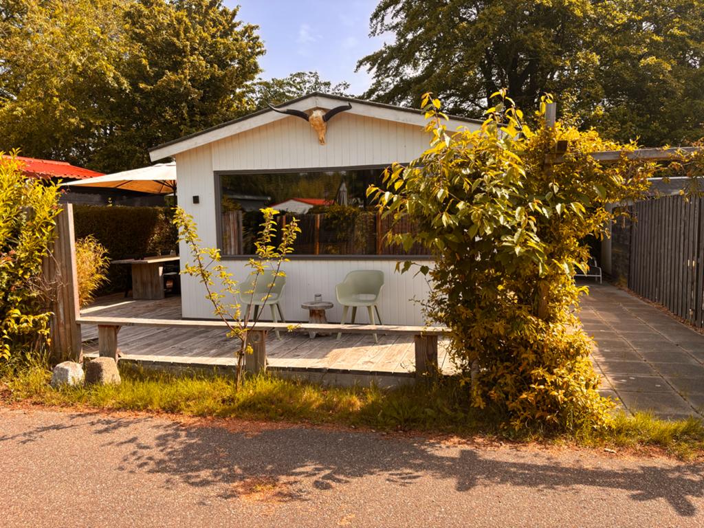 Te huur chalet in Rockanje, Speeltuin, 2 slaapkamers, Recreatiepark, Chalet, Bungalow of Caravan