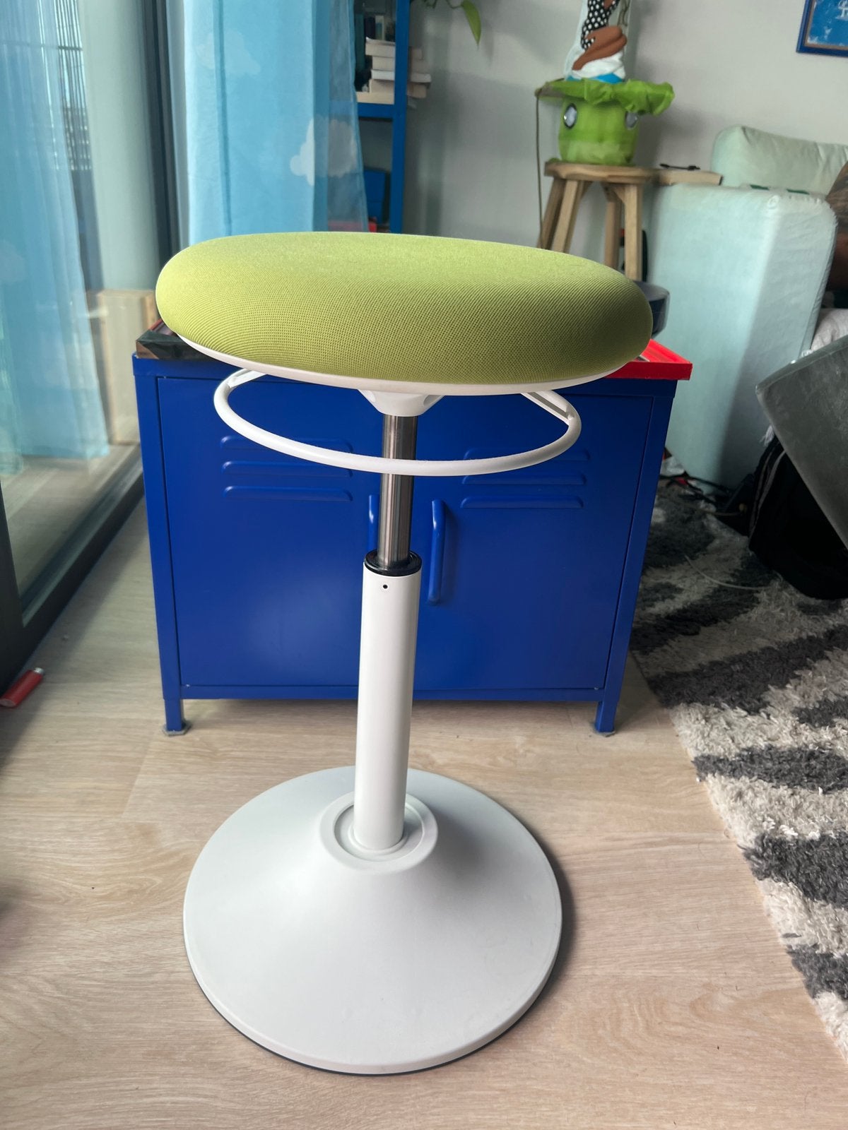 Samhongsa designer stool, 1 kruk, Ophalen of Verzenden, Zo goed als nieuw, 60 tot 90 cm