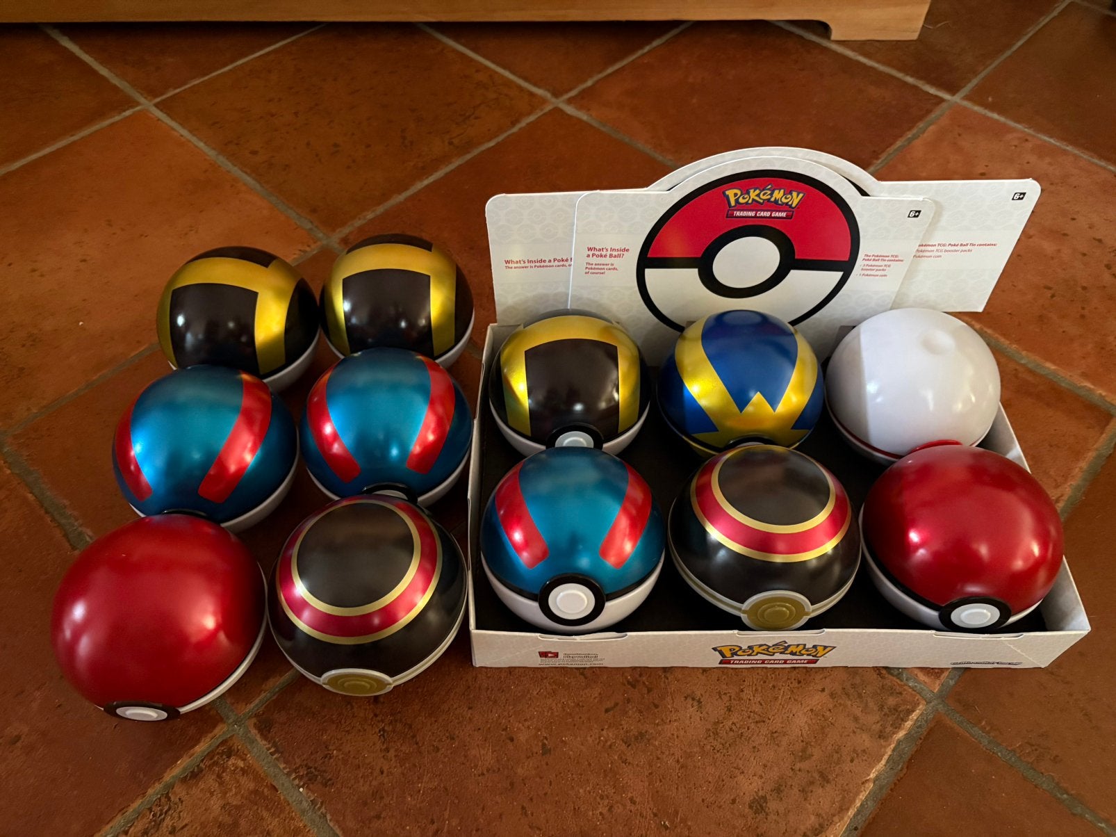 Pokemon Pokeballs, Ophalen, Zo goed als nieuw, Meerdere kaarten
