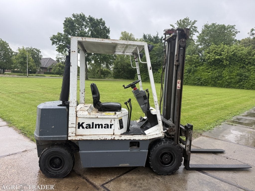Kalmar 2.5 tonner diesel heftruck Sideshift luchtbanden, Info@vanbeurdenheftrucks.nl, Diesel, Heftruck, Ophalen of Verzenden
