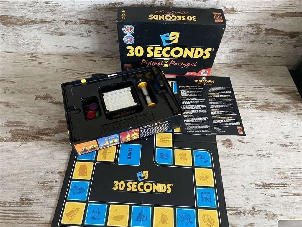 30 seconds zwarte doos 999 games [s854], Verzenden, Zo goed als nieuw