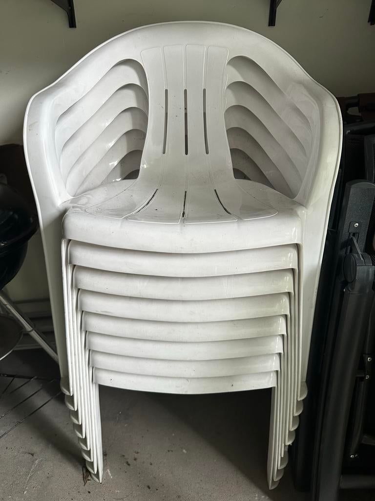 Witte kunststof tuinset 10 kuipstoelen en tafel, Ophalen, Gebruikt, Kunststof, Stapelbaar