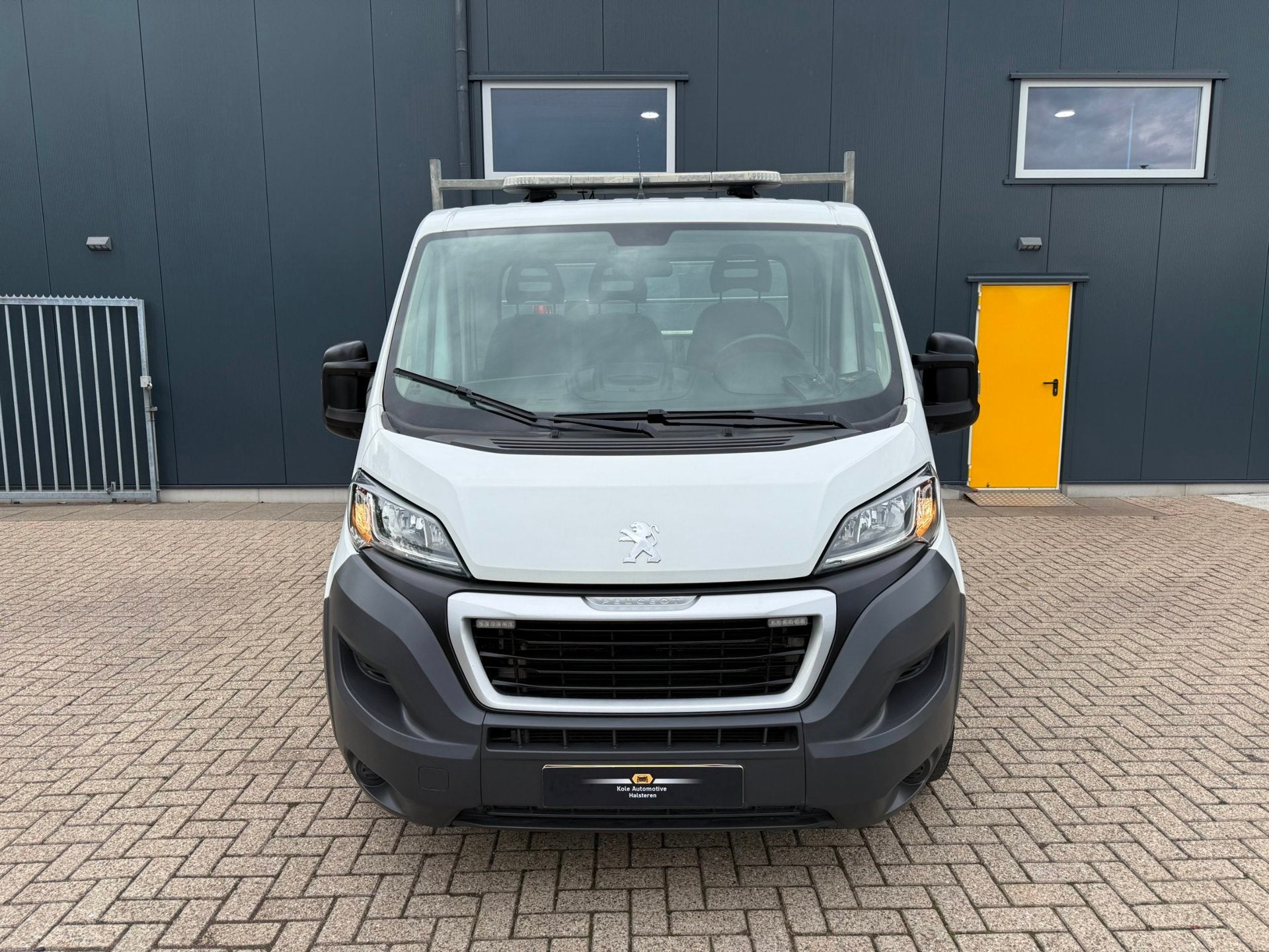 Peugeot Boxer 333 2.0 BlueHDI L2S Pick-Up * Kraan * Airco *, Voorwielaandrijving, Dealer onderhouden, Gebruikt, 4 cilinders