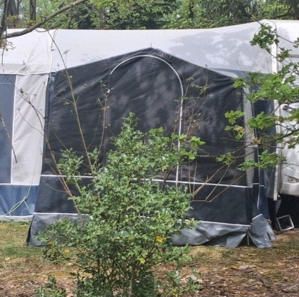 Caravan uitbouw, Ophalen, Zo goed als nieuw