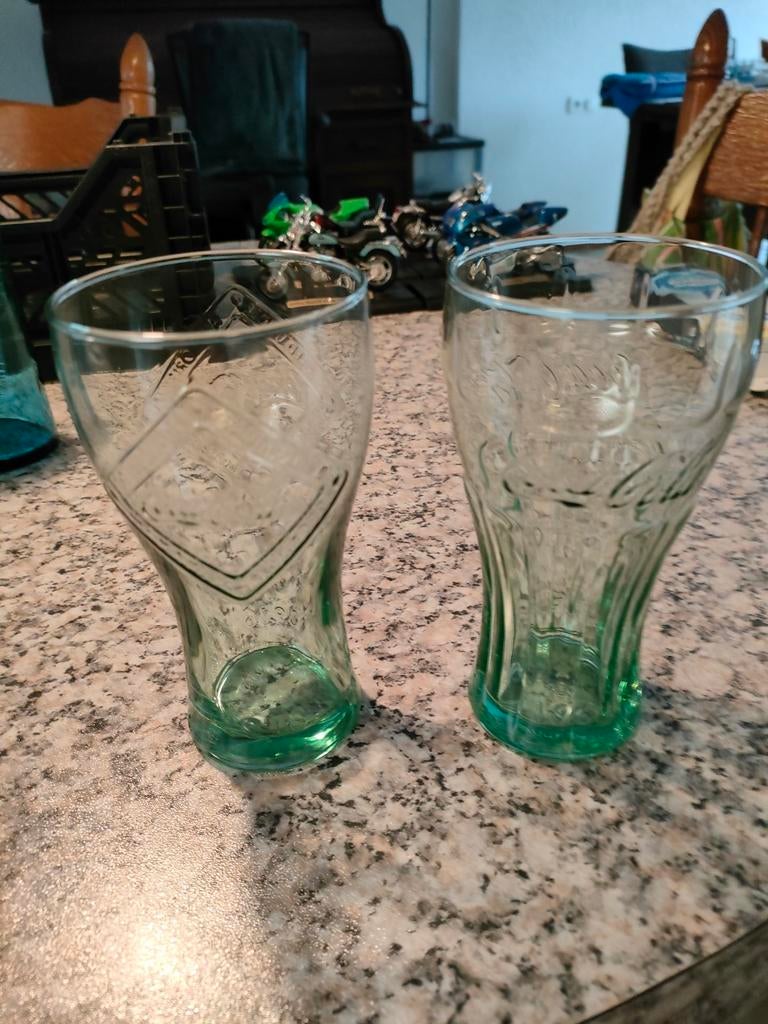 Coca Cola glazen 12 stuks!, Verzamelen, Glas en Borrelglaasjes, Ophalen, Zo goed als nieuw, Frisdrankglas