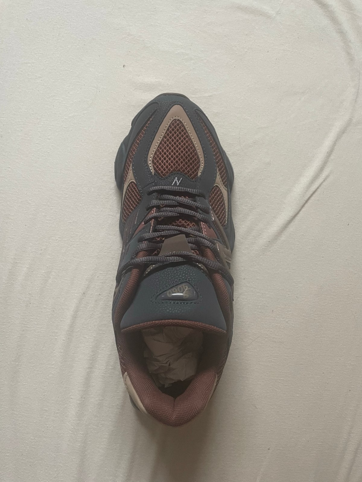 New Balance 9060 Sneakers - Nieuw in doos, Ophalen of Verzenden, Nieuw, Overige kleuren, Sneakers of Gympen
