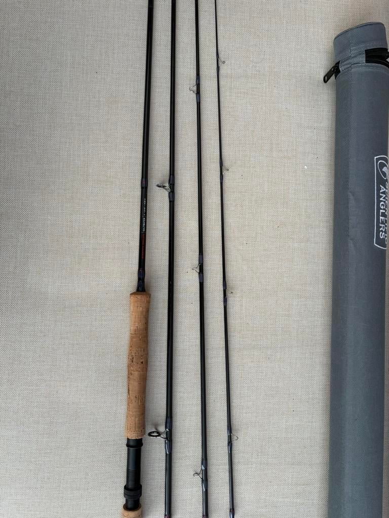 Vliegvishengel Snoek / Pike #8 met reel en extra’s, Ophalen of Verzenden, Zo goed als nieuw, Complete set