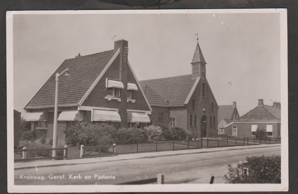 kruisweg geref kerk met pasterie, Verzenden, 1940 tot 1960, Ongelopen, Groningen