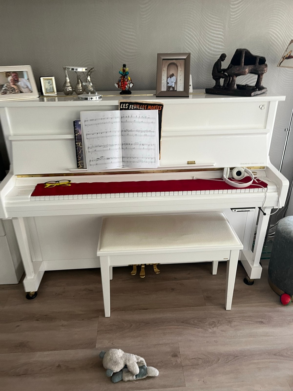 Prachtige  piano steinway by essex -116, zo goed als nieuw, Wit, Ophalen of Verzenden, Zo goed als nieuw, Piano