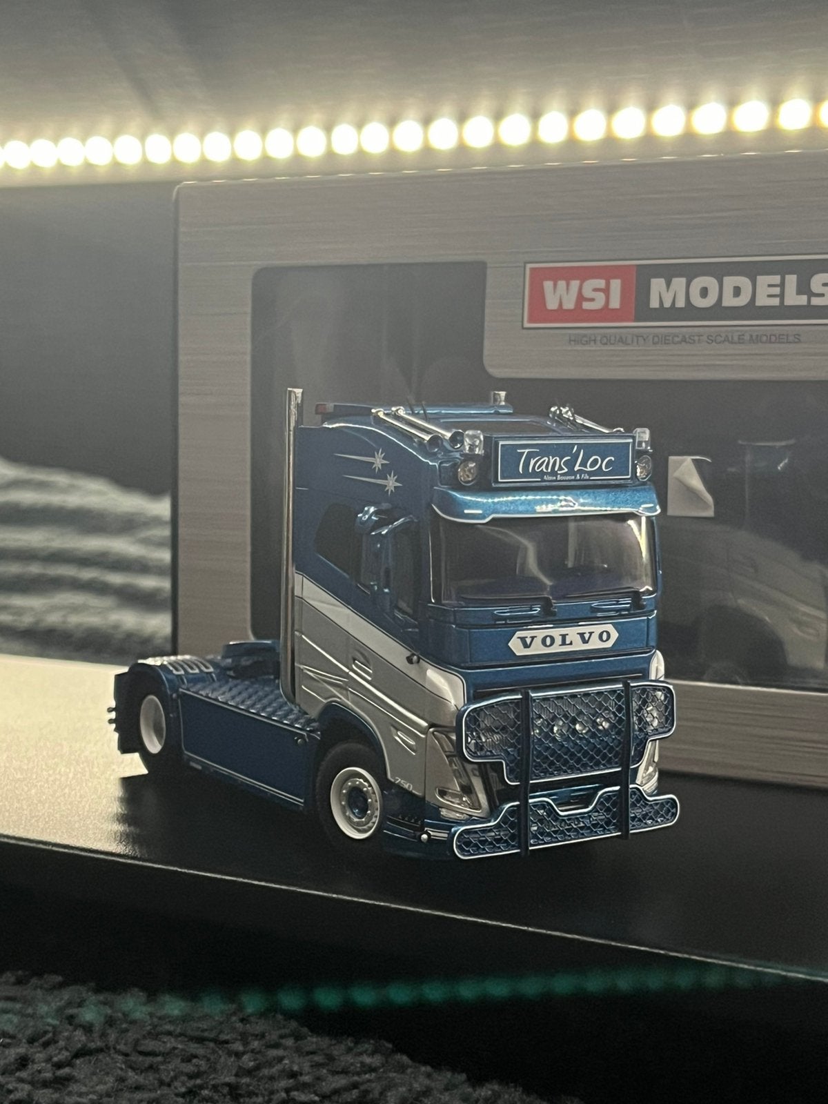 Volvo FH5 Trans'Loc, Hobby en Vrije tijd, Modelauto's | 1:50, Ophalen of Verzenden, Zo goed als nieuw, Bus of Vrachtwagen, Tekno