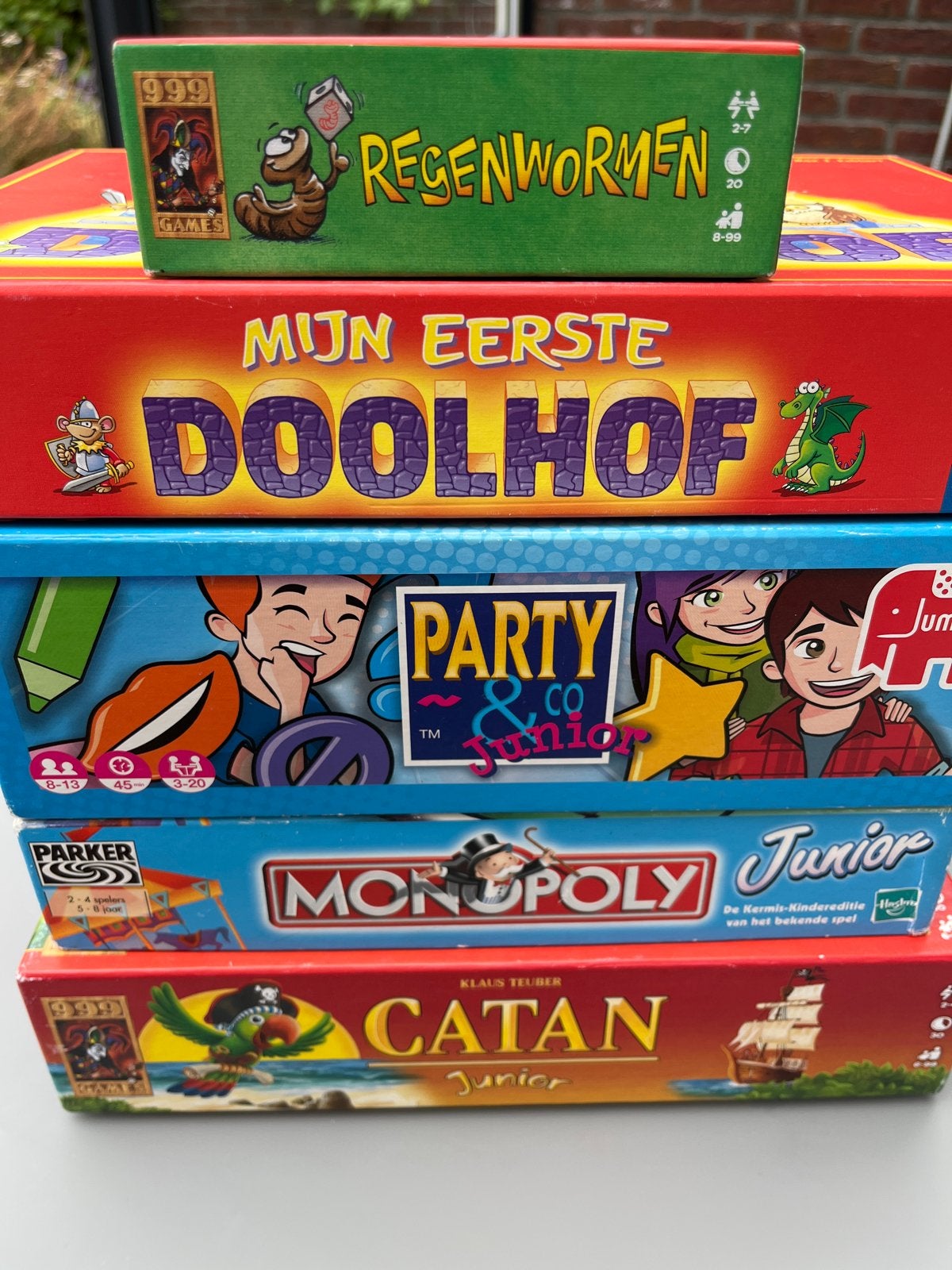 Zomerpakket: 5 Junior Spellen (Catan, Monopoly, Party & Co), Drie of vier spelers, Ophalen, Gebruikt